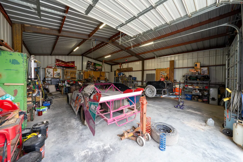 455 5th Hawley, TX 79525