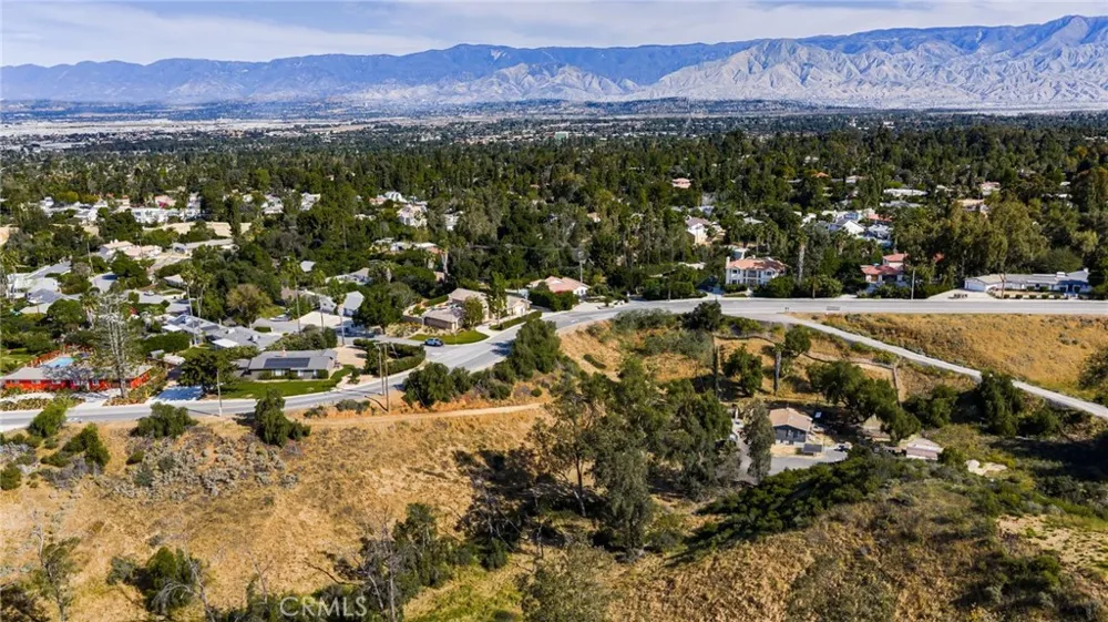 W Sunset Dr. Redlands, CA 92373
