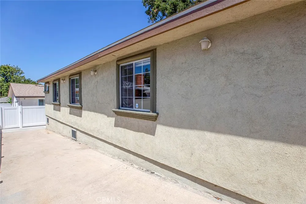 10531 Greenburn Avenue Sunland, CA 91040
