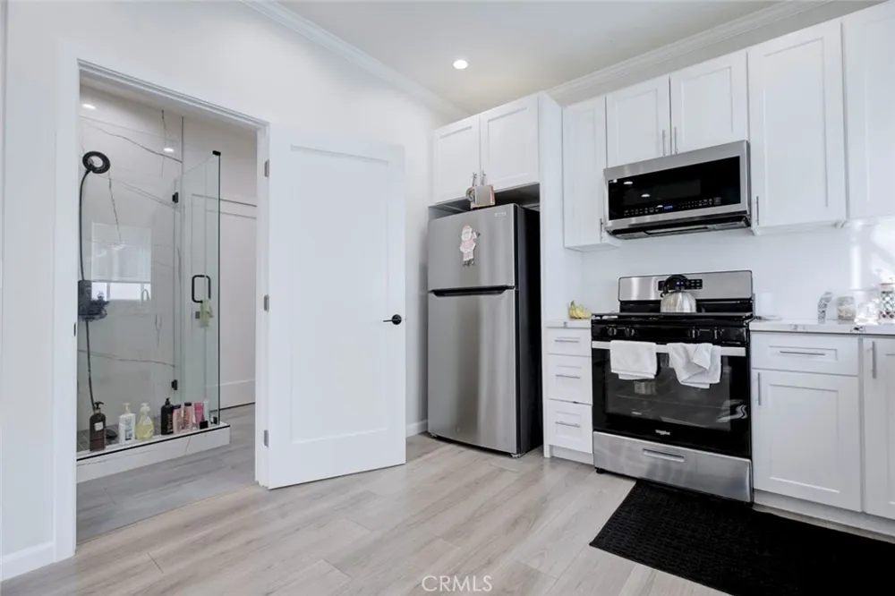 10531 Greenburn Avenue Sunland, CA 91040