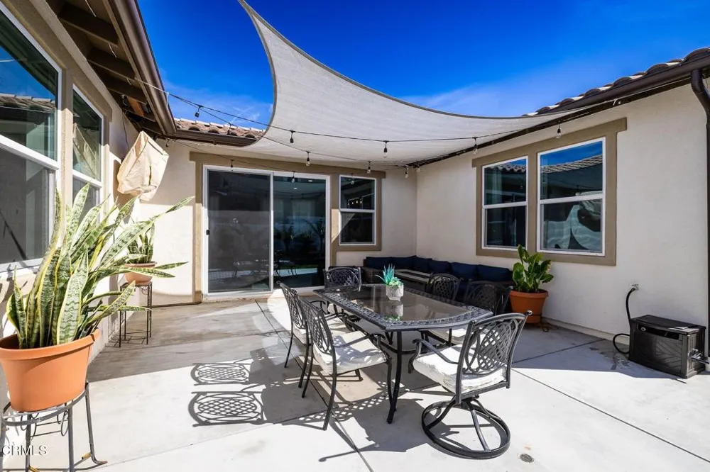 209 Murcott Avenue Piru, CA 93040