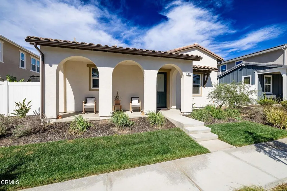209 Murcott Avenue Piru, CA 93040