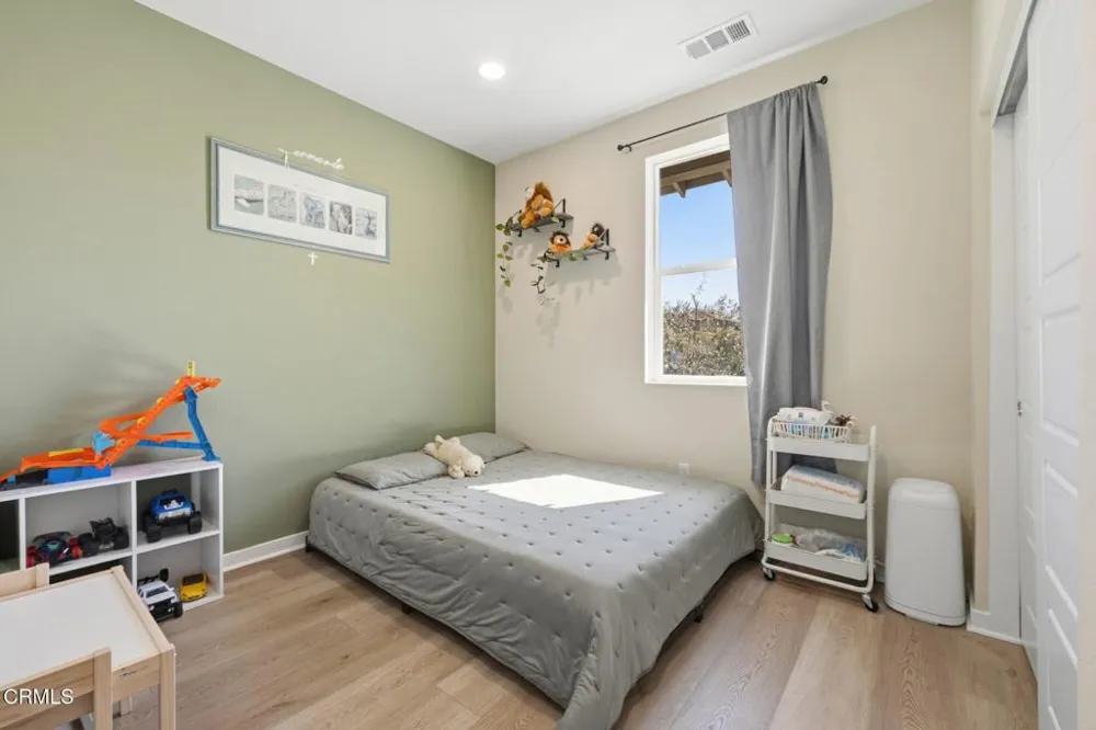 209 Murcott Avenue Piru, CA 93040