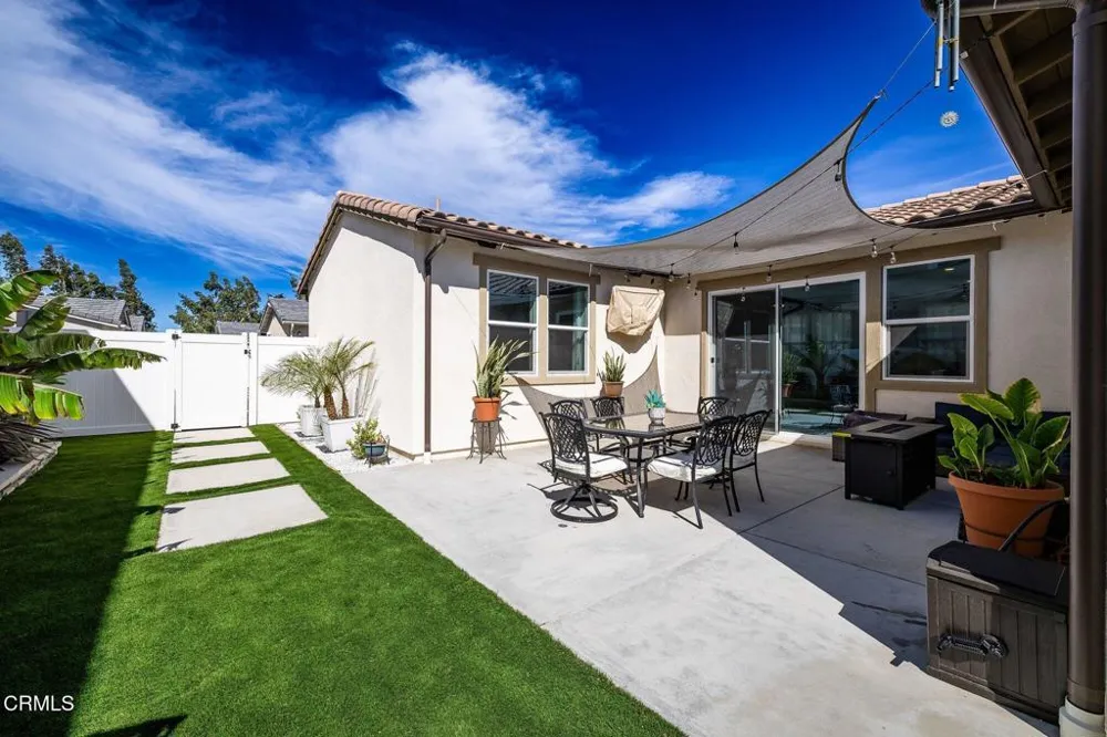 209 Murcott Avenue Piru, CA 93040