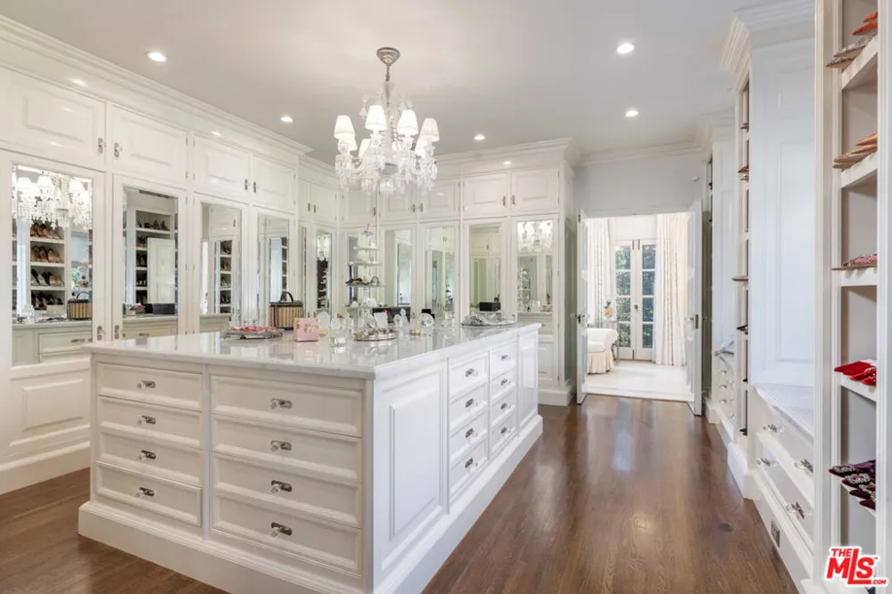 501 S Hudson Avenue Los Angeles, CA 90020