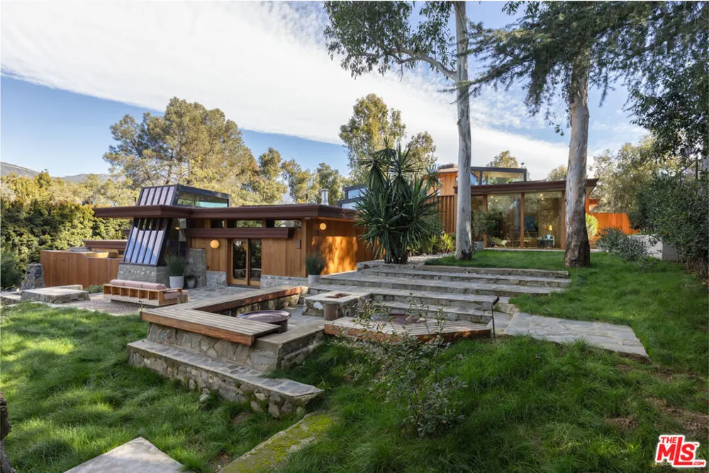 126 Summit Road La Verne, CA 91750