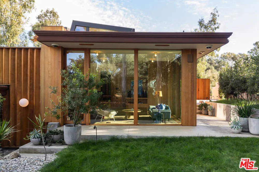 126 Summit Road La Verne, CA 91750