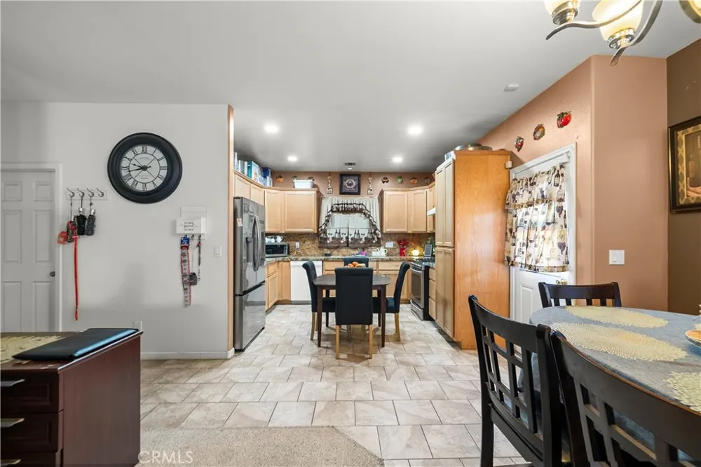 1329 W Ave I Lancaster, CA 93534