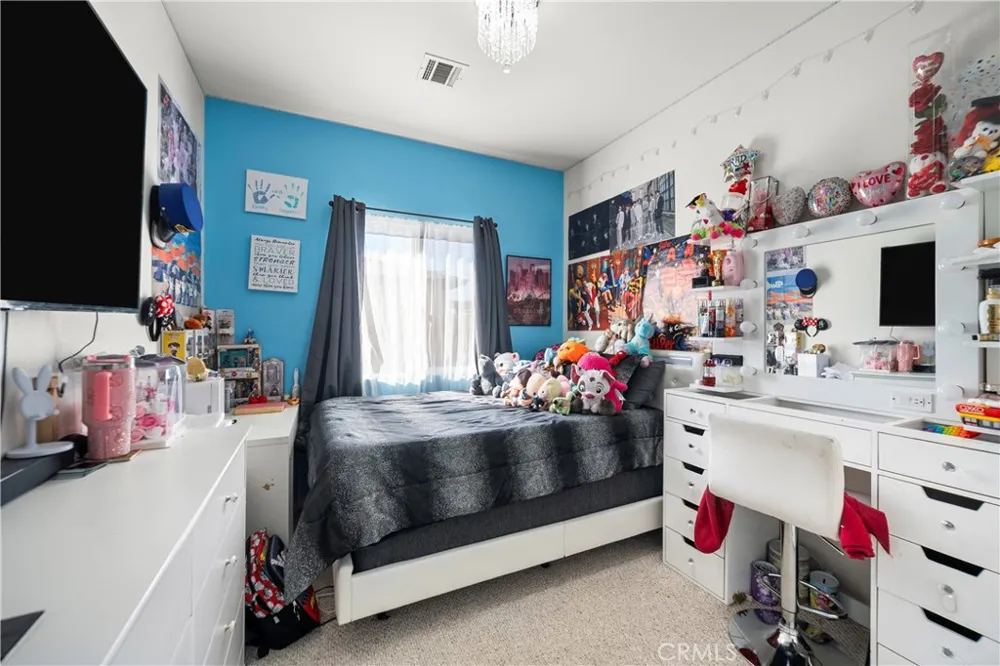 1329 W Ave I Lancaster, CA 93534