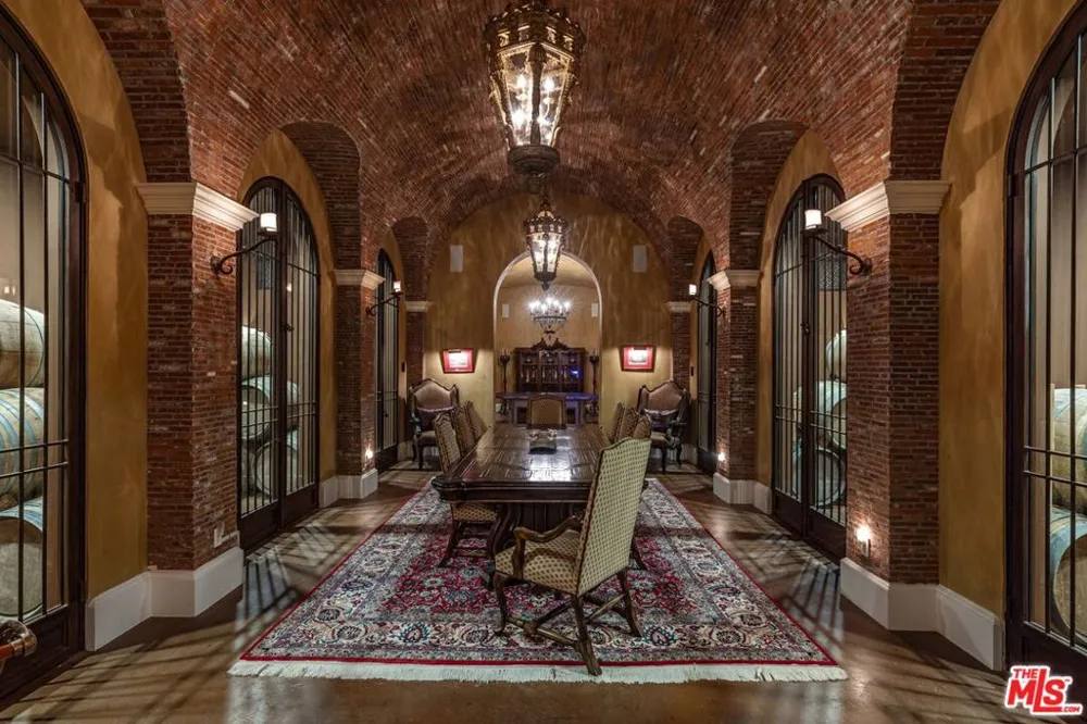 77 Beverly Park Lane Beverly Hills, CA 90210