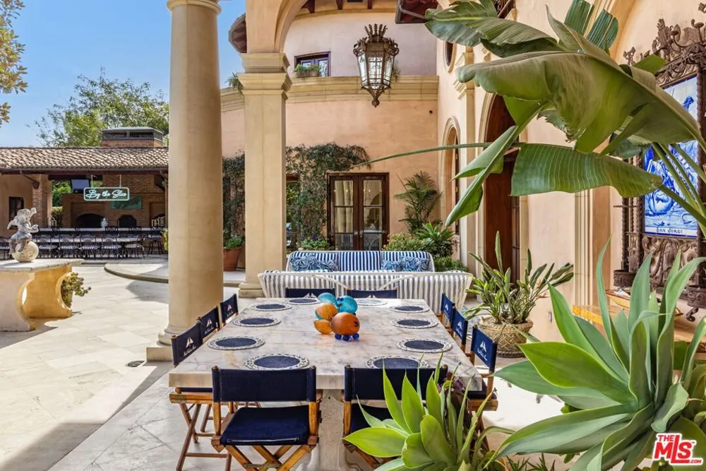 77 Beverly Park Lane Beverly Hills, CA 90210