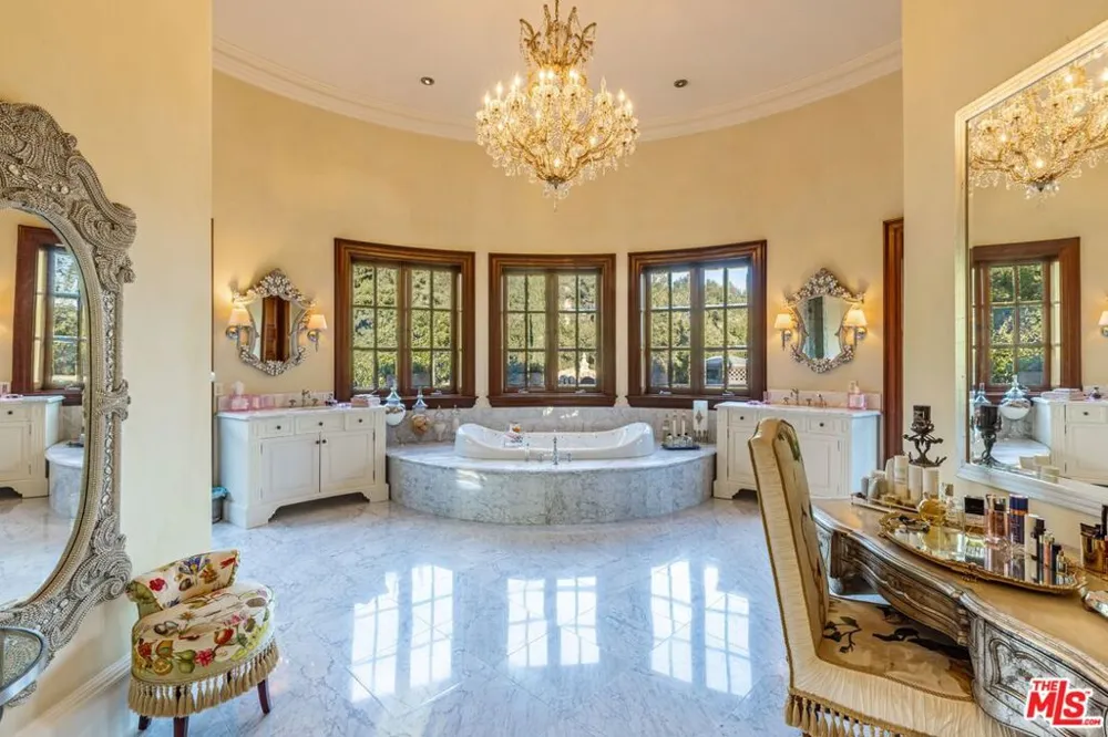 77 Beverly Park Lane Beverly Hills, CA 90210