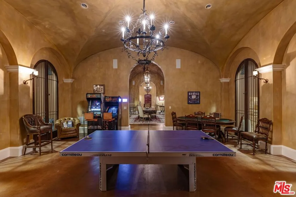 77 Beverly Park Lane Beverly Hills, CA 90210