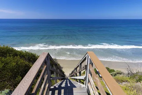 1472 NEPTUNE AVENUE