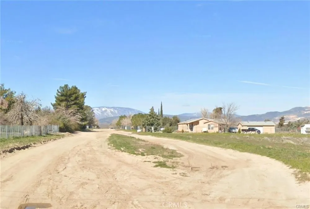 28216 Benjie Way Fairmont, CA 93536