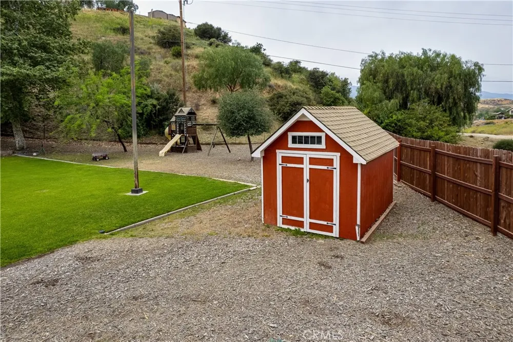 11111 Spanish Hills Corona, CA 92883