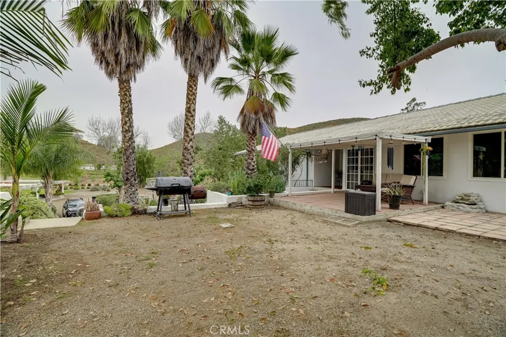 11111 Spanish Hills Corona, CA 92883