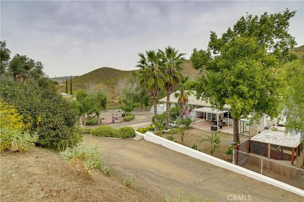 11111 Spanish Hills Corona, CA 92883