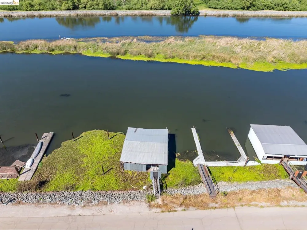 2400 Dutch Slough Rd. Oakley, CA 94561