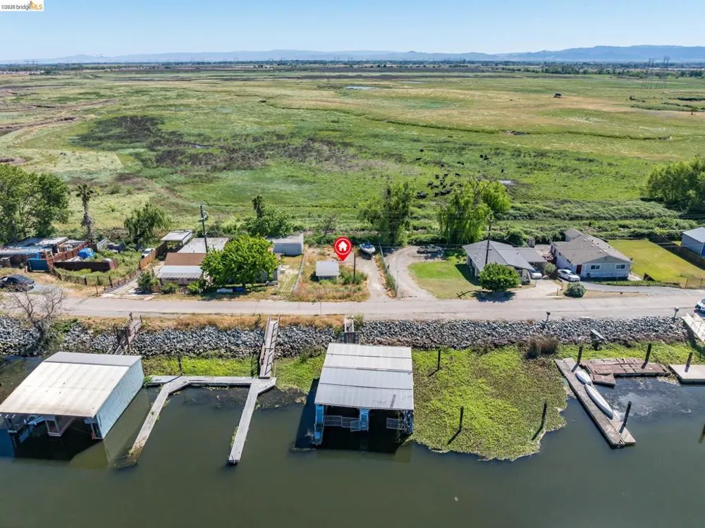 2400 Dutch Slough Rd. Oakley, CA 94561