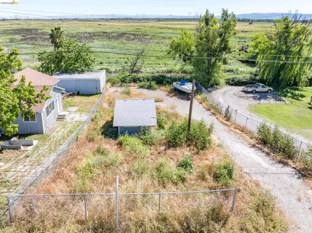 2400 Dutch Slough Rd. Oakley, CA 94561