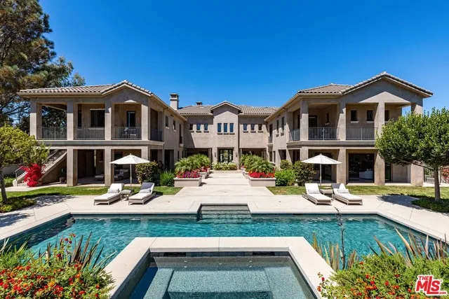 1209 Via Aracena Camarillo, CA 93010