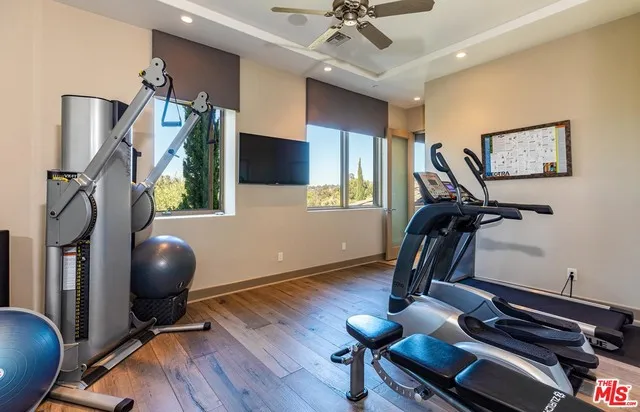 1209 Via Aracena Camarillo, CA 93010