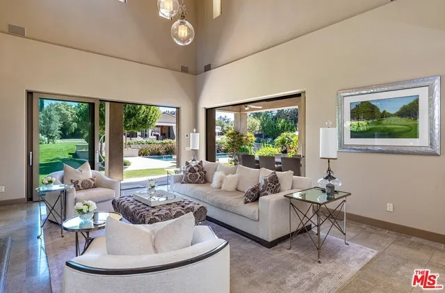 1209 Via Aracena Camarillo, CA 93010