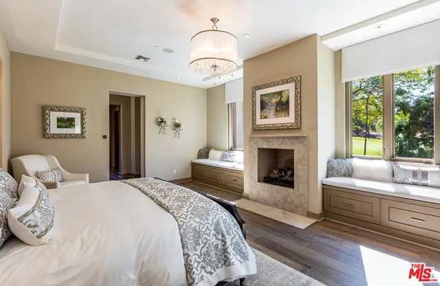 1209 Via Aracena Camarillo, CA 93010