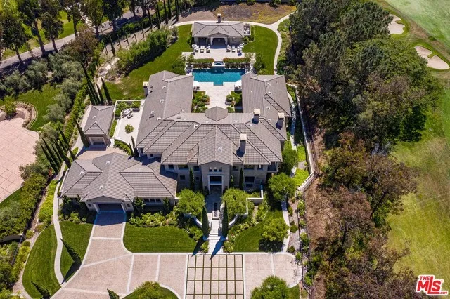 1209 Via Aracena Camarillo, CA 93010