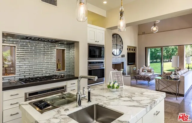 1209 Via Aracena Camarillo, CA 93010