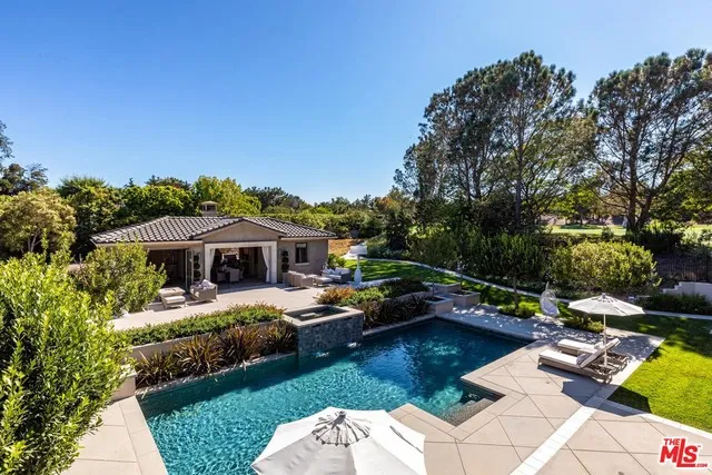 1209 Via Aracena Camarillo, CA 93010