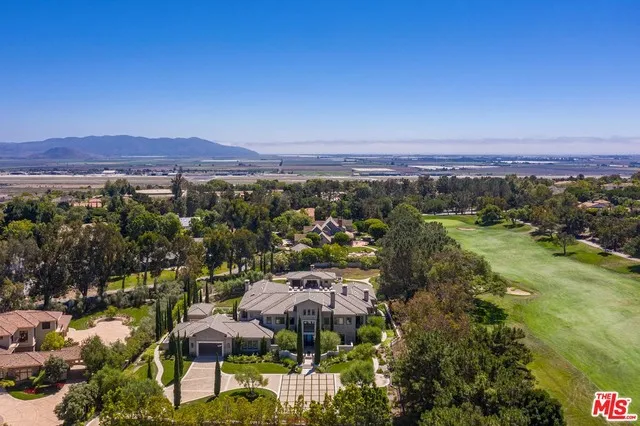 1209 Via Aracena Camarillo, CA 93010