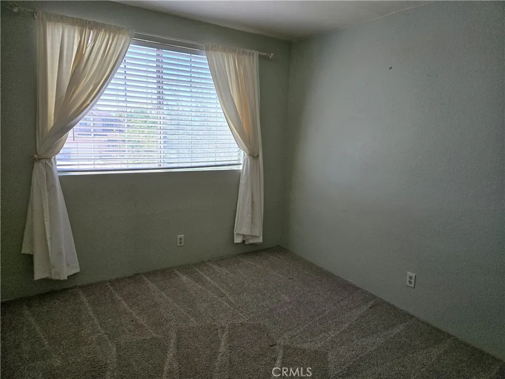 1249 Bradford Rosamond, CA 93560