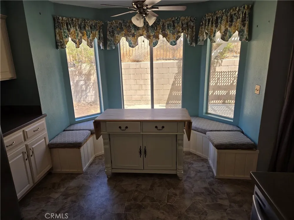 1249 Bradford Rosamond, CA 93560