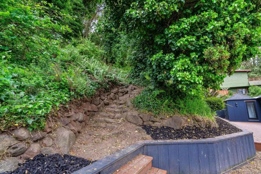 610 Nestora Avenue Aptos, CA 95003