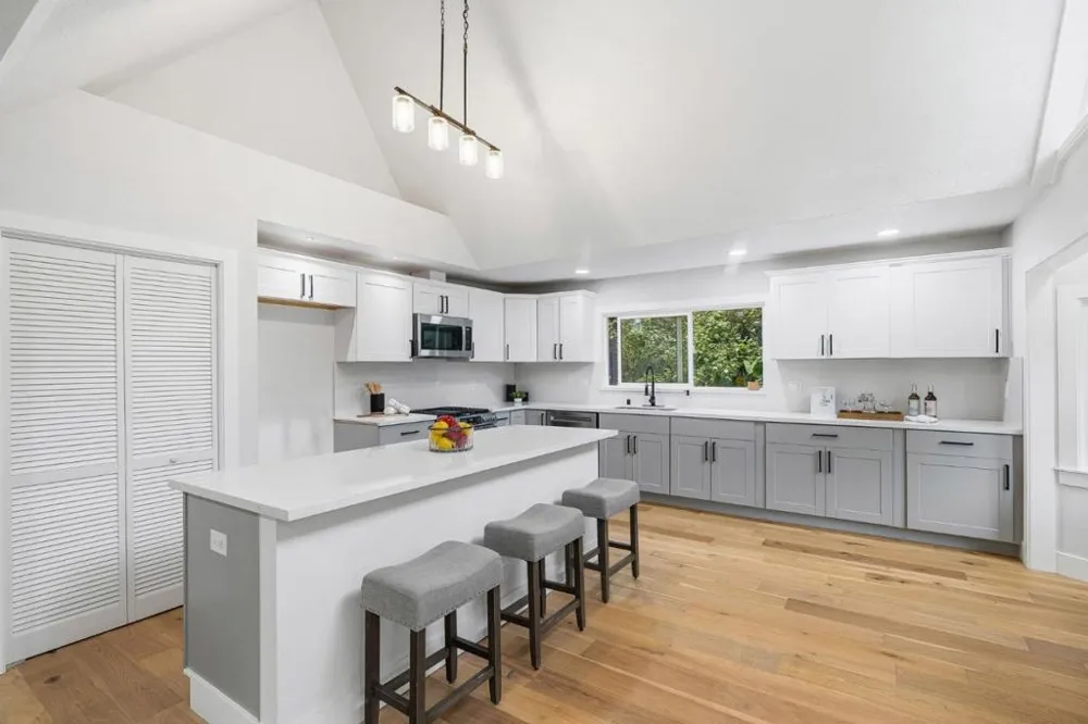 610 Nestora Avenue Aptos, CA 95003