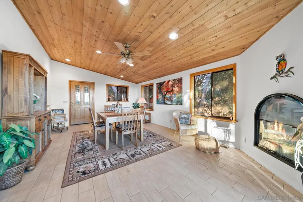 4641 Luneta View Julian, CA 92036