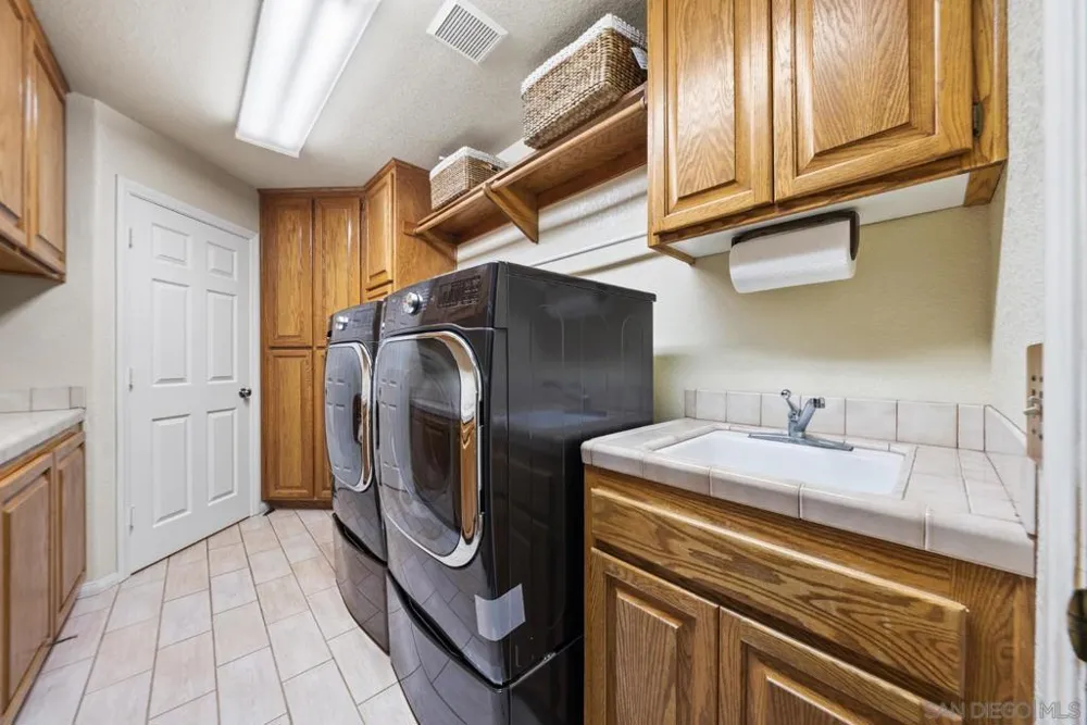 4641 Luneta View Julian, CA 92036