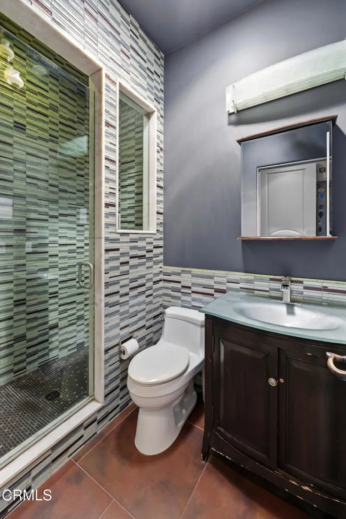 330 E Mountain Drive Montecito, CA 93108