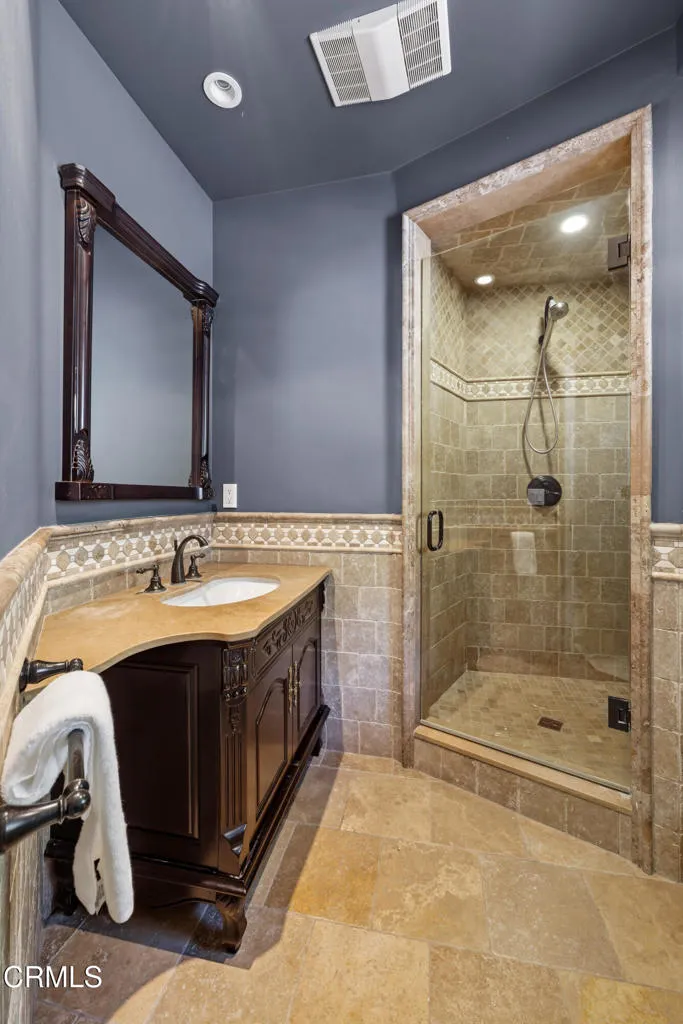 330 E Mountain Drive Montecito, CA 93108