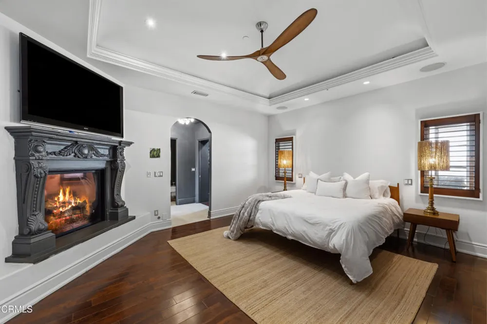 330 E Mountain Drive Montecito, CA 93108