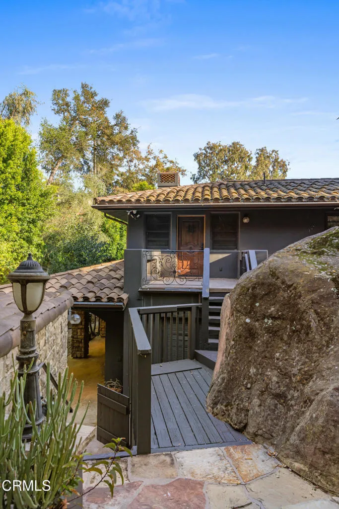 330 E Mountain Drive Montecito, CA 93108