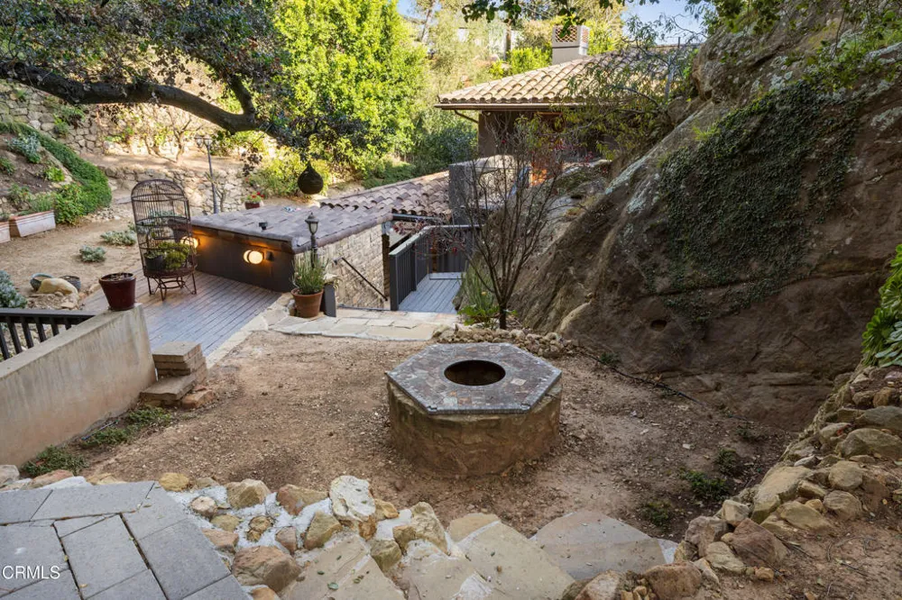 330 E Mountain Drive Montecito, CA 93108