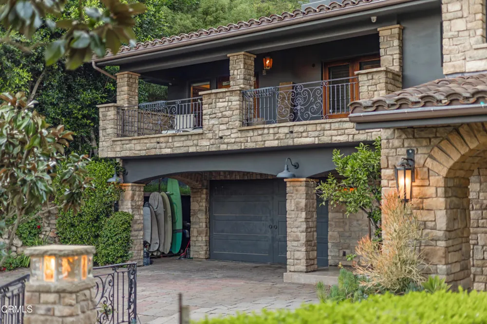 330 E Mountain Drive Montecito, CA 93108