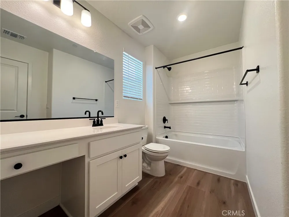 3421 Misty Lake Dr Antelope, CA 95843