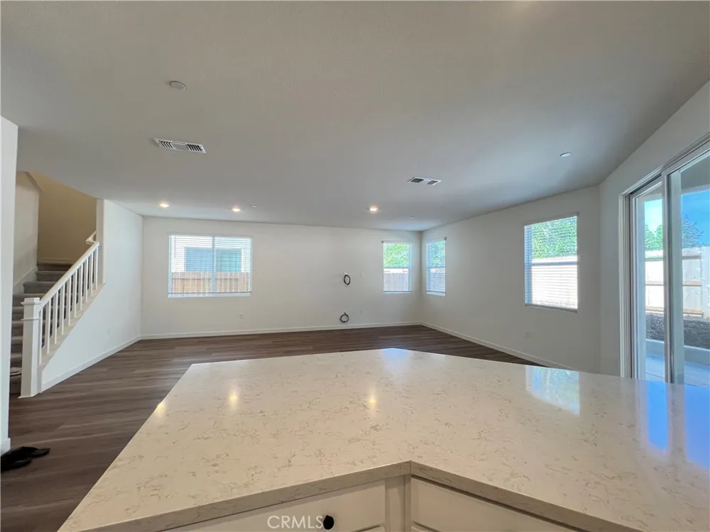 3421 Misty Lake Dr Antelope, CA 95843