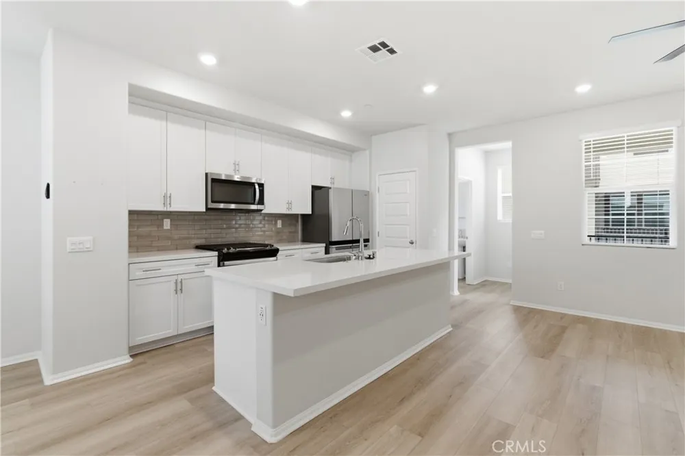 40391 Melrose Temecula, CA 92591