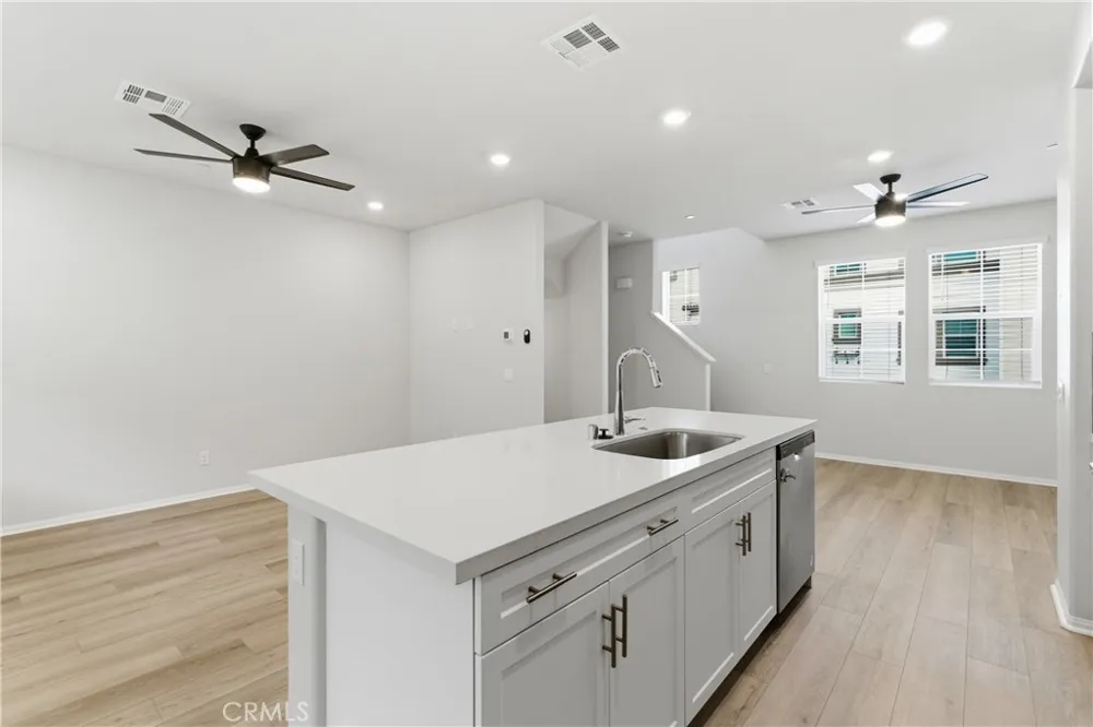 40391 Melrose Temecula, CA 92591