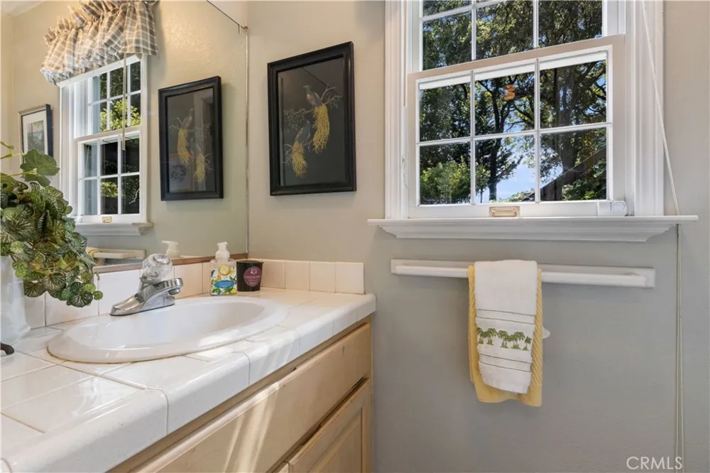 1940 Westlake Drive Kelseyville, CA 95451